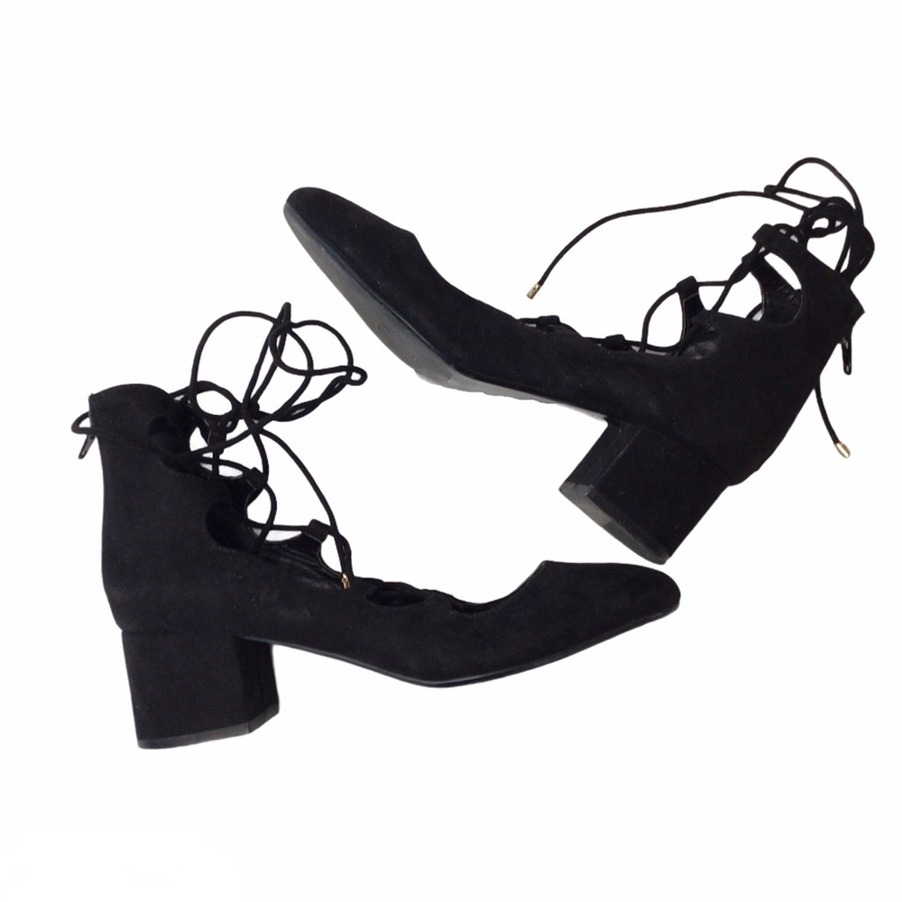 ALDO Lace up pump